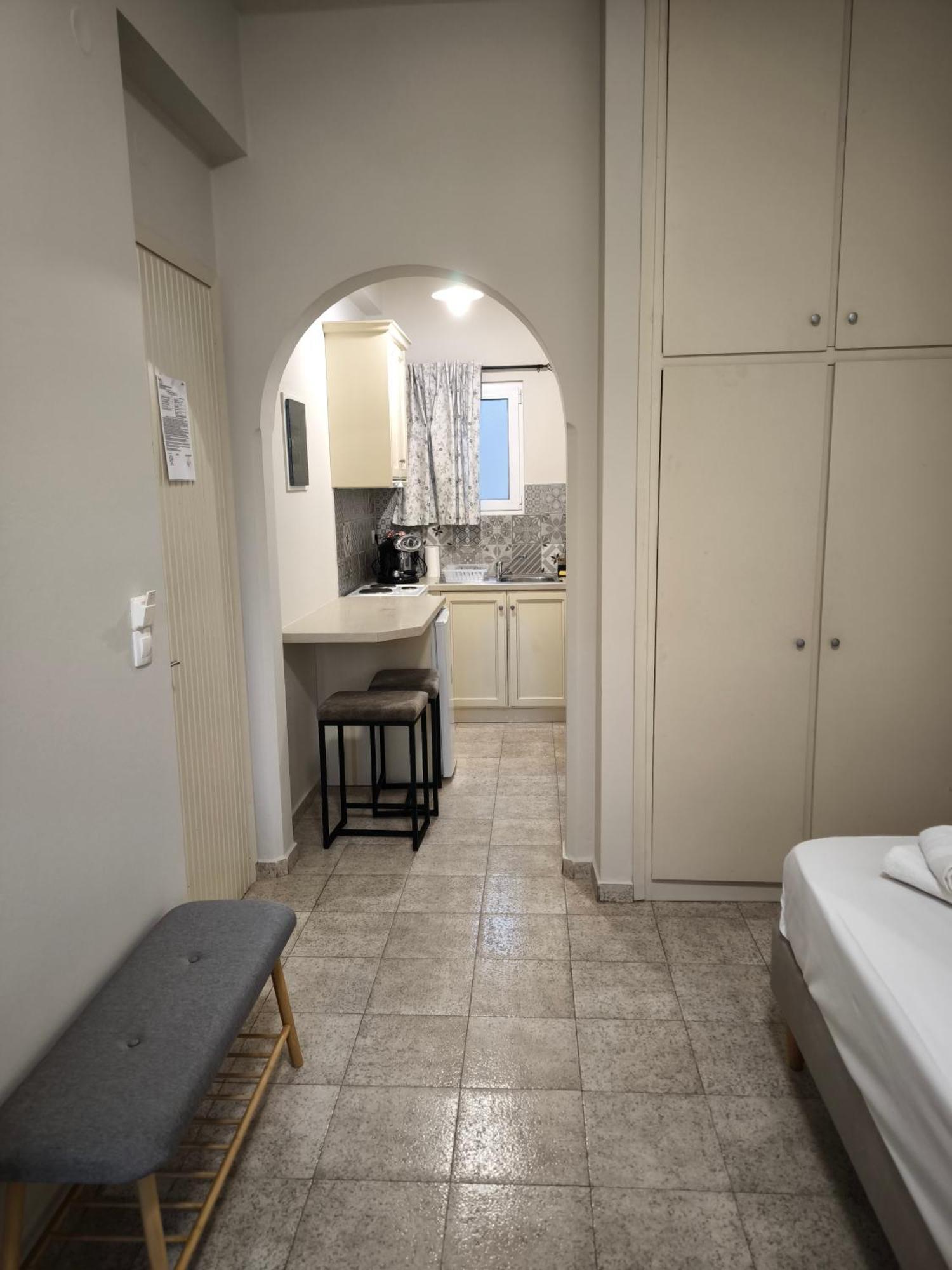 Maro'S Apartments Аргостолион Екстериор снимка